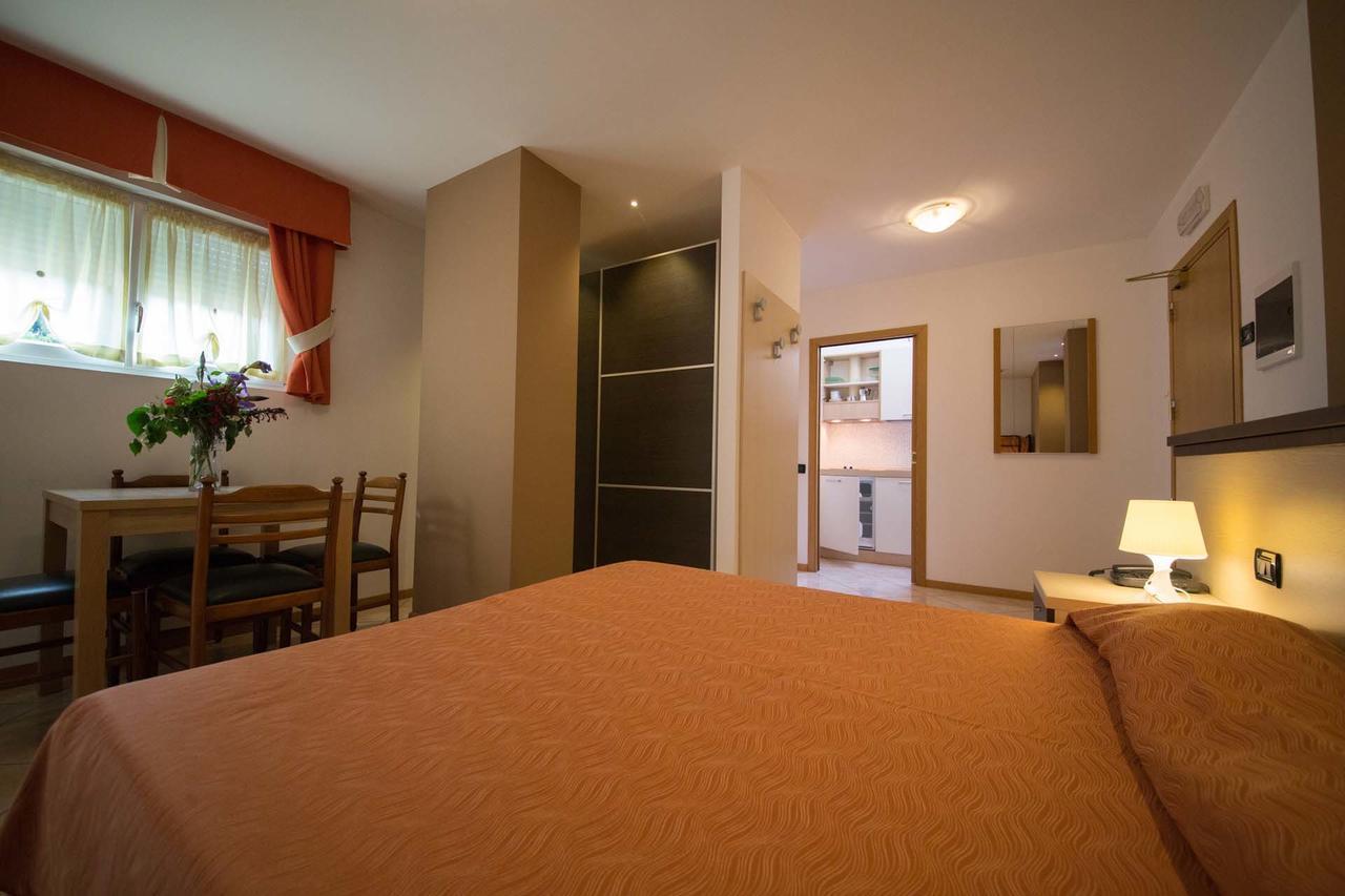 Residence Hotel Miralago Pergine Valsugana Exterior photo